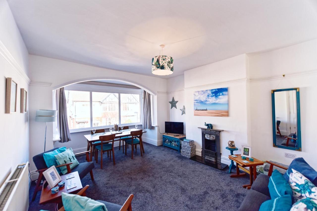 リザム・セント・アンズThe Shoreline Retreatアパートメント エクステリア 写真